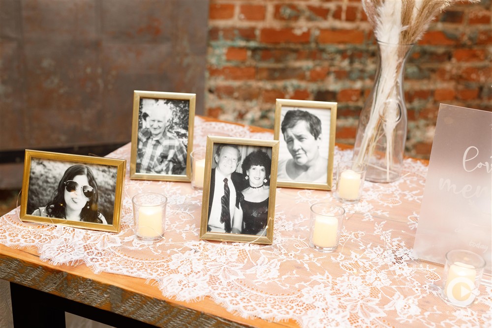Remembering Loved Ones on Your Wedding Day