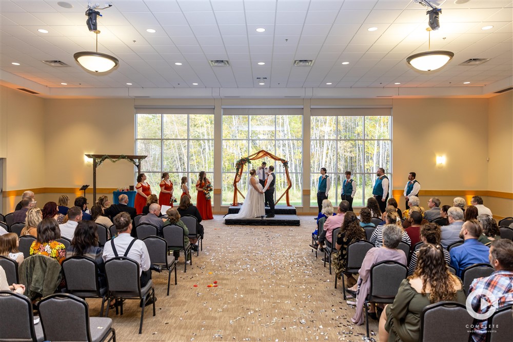 Minnesota Fall Wedding at the Braham Event Center