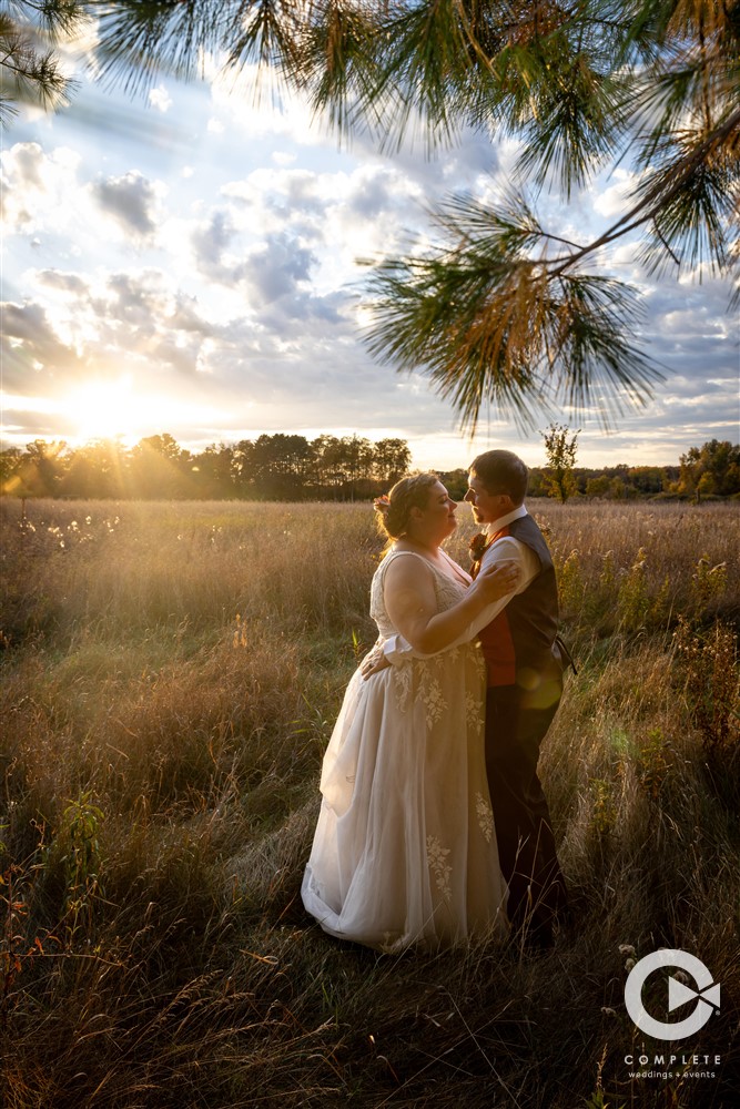 Minnesota Fall Wedding at the Braham Event Center