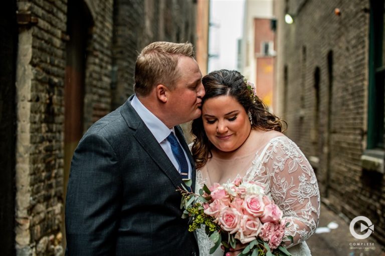 Jackie A | Wedding Photographer in Minneapolis, MN