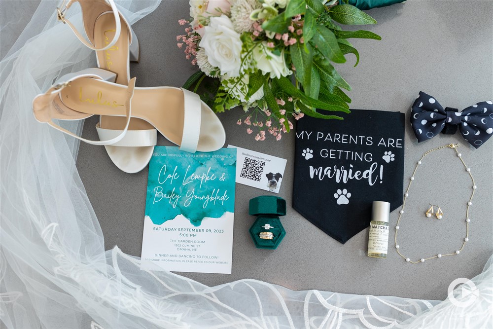 Dog on wedding invitation