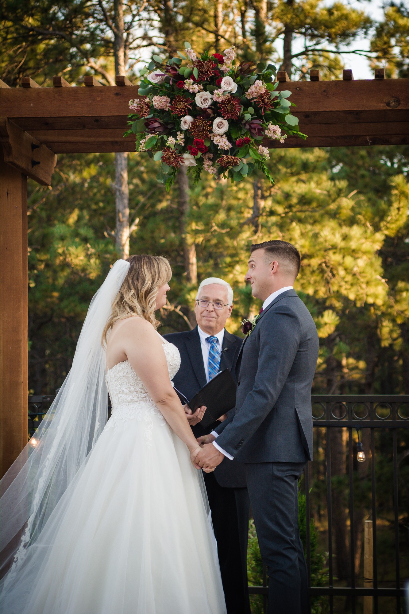 Vow Writing Tips from Wedding Experts