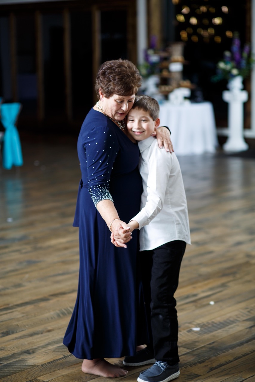 reception dancing