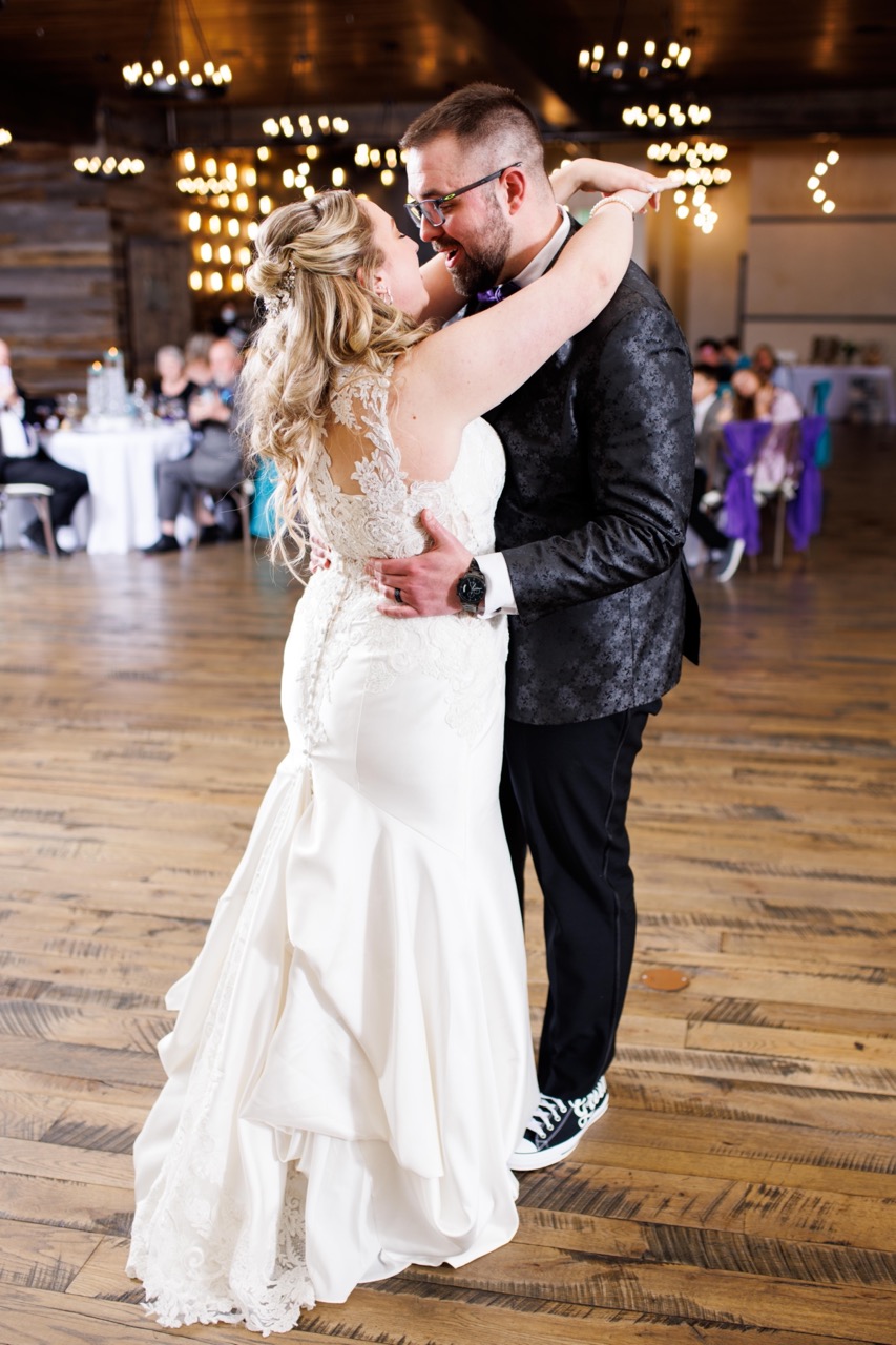 bride and groom first dance