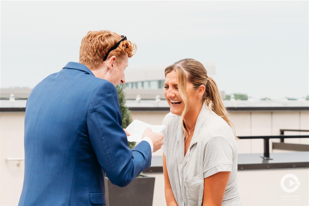 candid wedding photographer