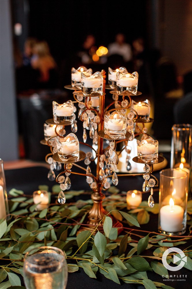 gold table centerpiece