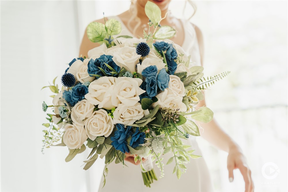 The Secret Language of Bridal Bouquets