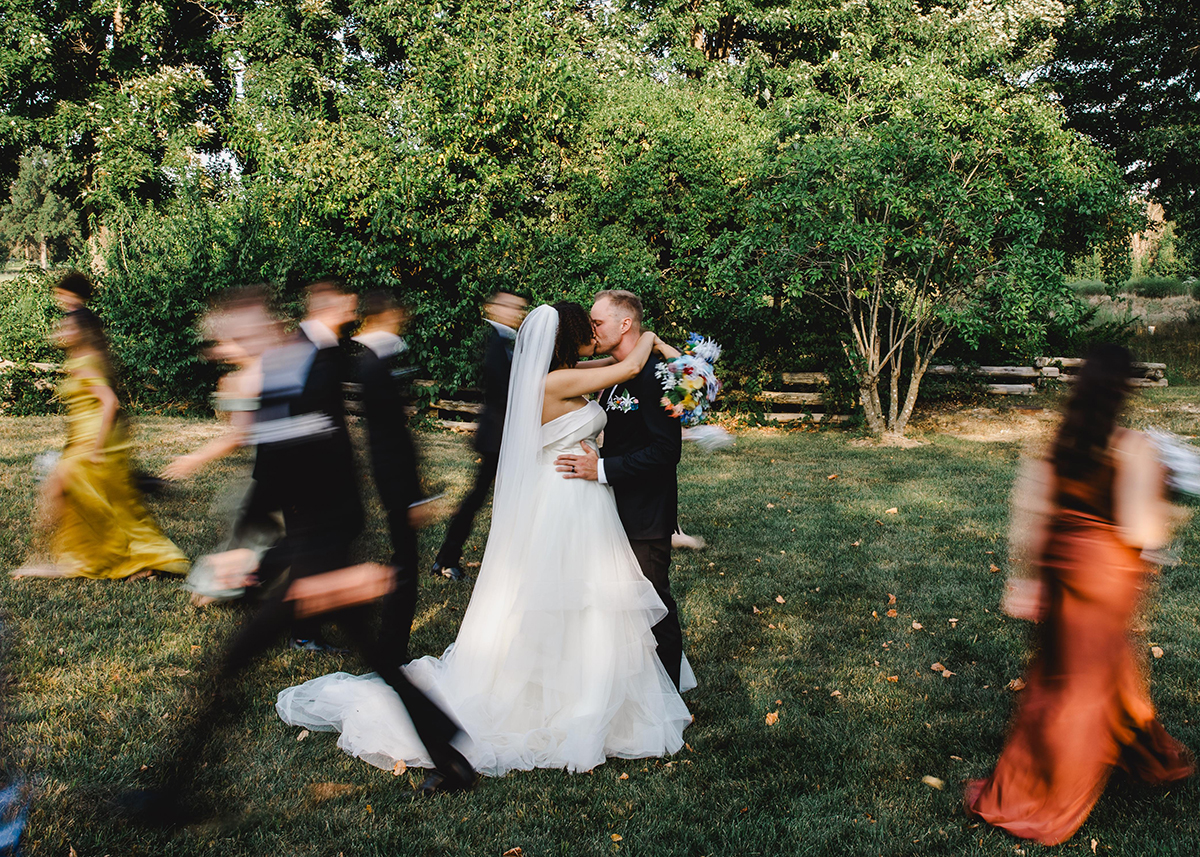 What’s Included in a Northern Virginia Wedding Photo and Video Package?