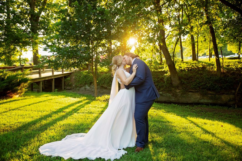 Wedding Videographers Northwest Arkansas Wedding photographers | Sassfras Springs
