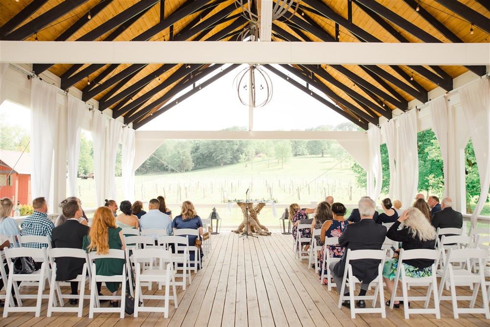 Sassafras Springs Vineyard Ceremony