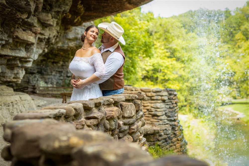 How to Plan an Adventurous Ozark Wedding in Northwest, Arkansas