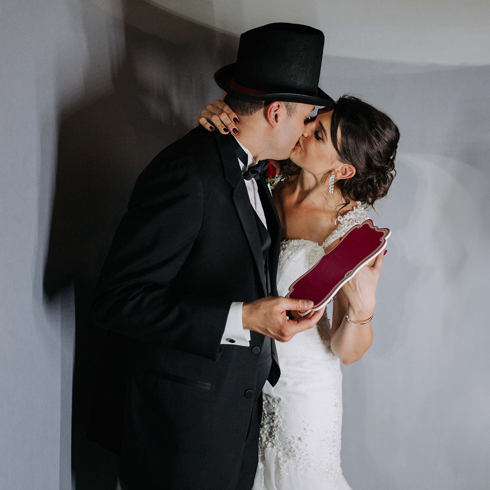 Unique Wedding Photo Booth Props