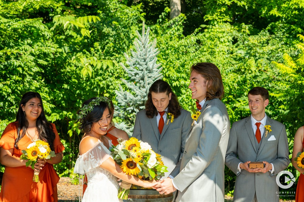 Summer Wedding Colors and Themes