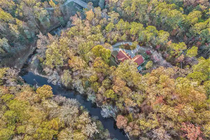 Wedding Airbnbs in Northwest Georgia: Top Eleven Ideas