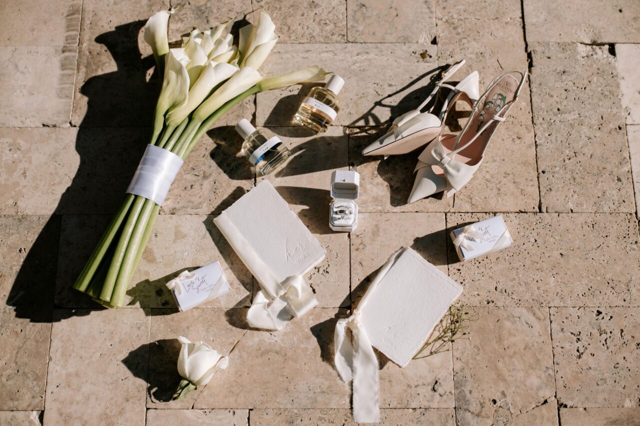 What to Put in the Details Box for Your Wedding Photographer