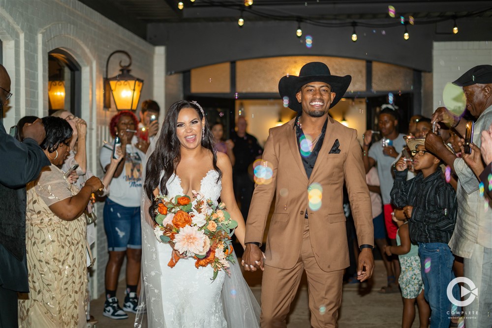 Is the Cost of a Wedding Coordinator in Oklahoma City Worth It?