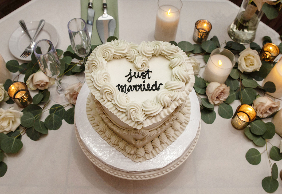 Omaha Wedding Cake Guide: Local Bakeries to Try