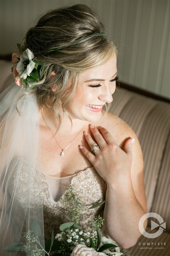 Wedding, Bride, Flowers, Happy, Omaha