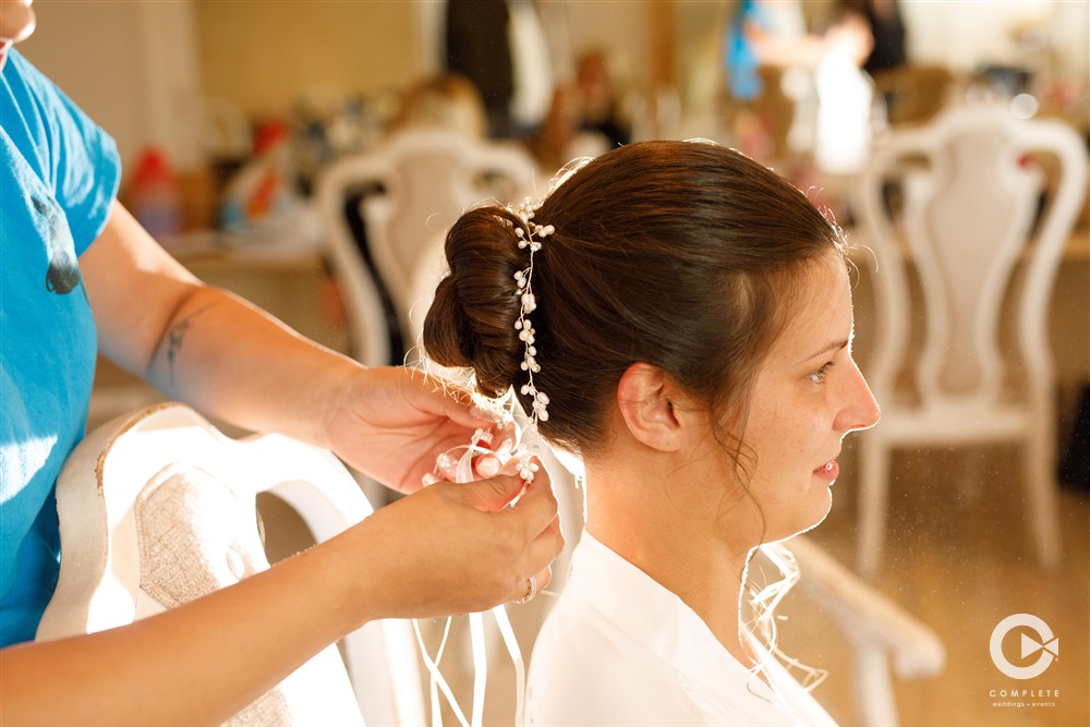 bride hair accessory
