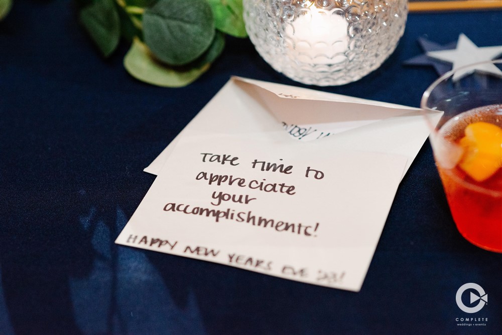new years resolution wedding favor