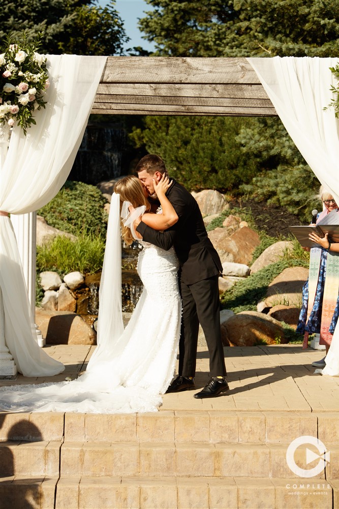 fountains ballroom outdoor ceremony