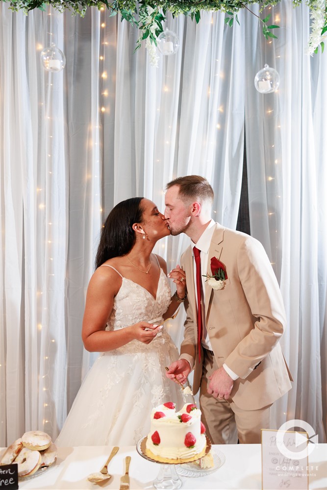 A Venue on the Ridge cake cutting photo