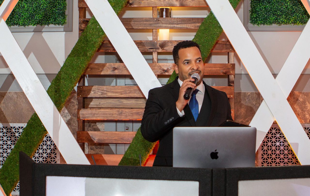 Orlando wedding DJ - Brandon Calloway