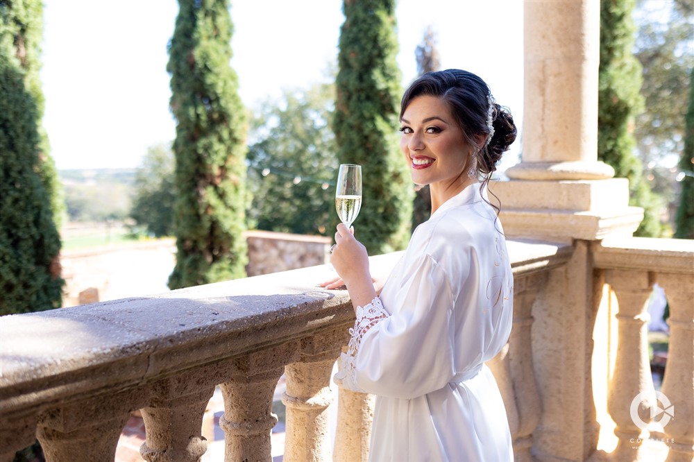 Bride elegant wedding photo at Bella Collina in West Orlando taking in the views