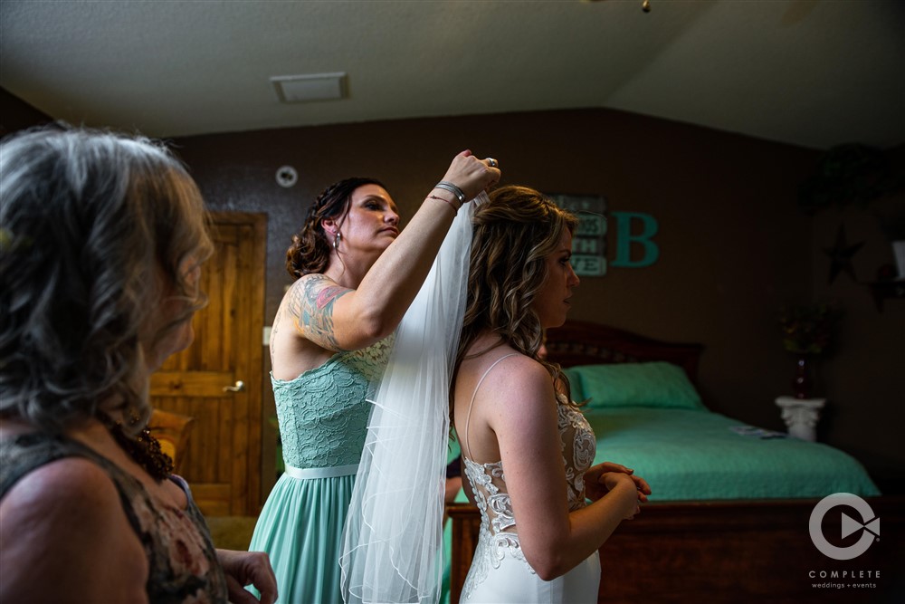 Orlando Wedding bride veil