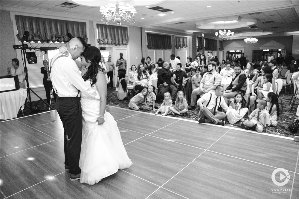 Orlando newlyweds first dance while family and friends gather around