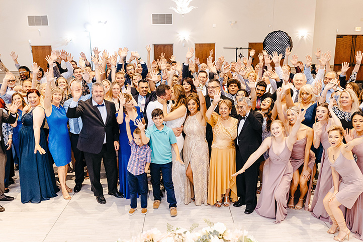 Photo of all guests at wedding in Orlando, FL