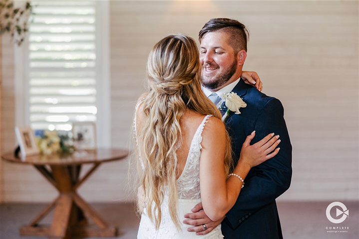 The Mulberry couple shares their first dance in New Smyrna, FL