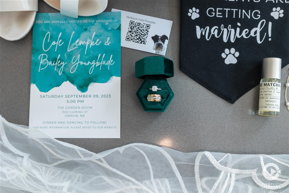 dogs on wedding invitations