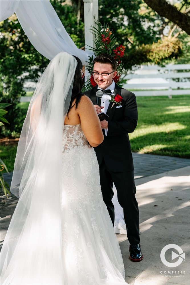 groom saying vows