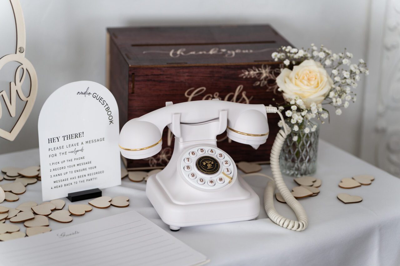 7 Small Ways to Make Your Wedding Feel More Interactive