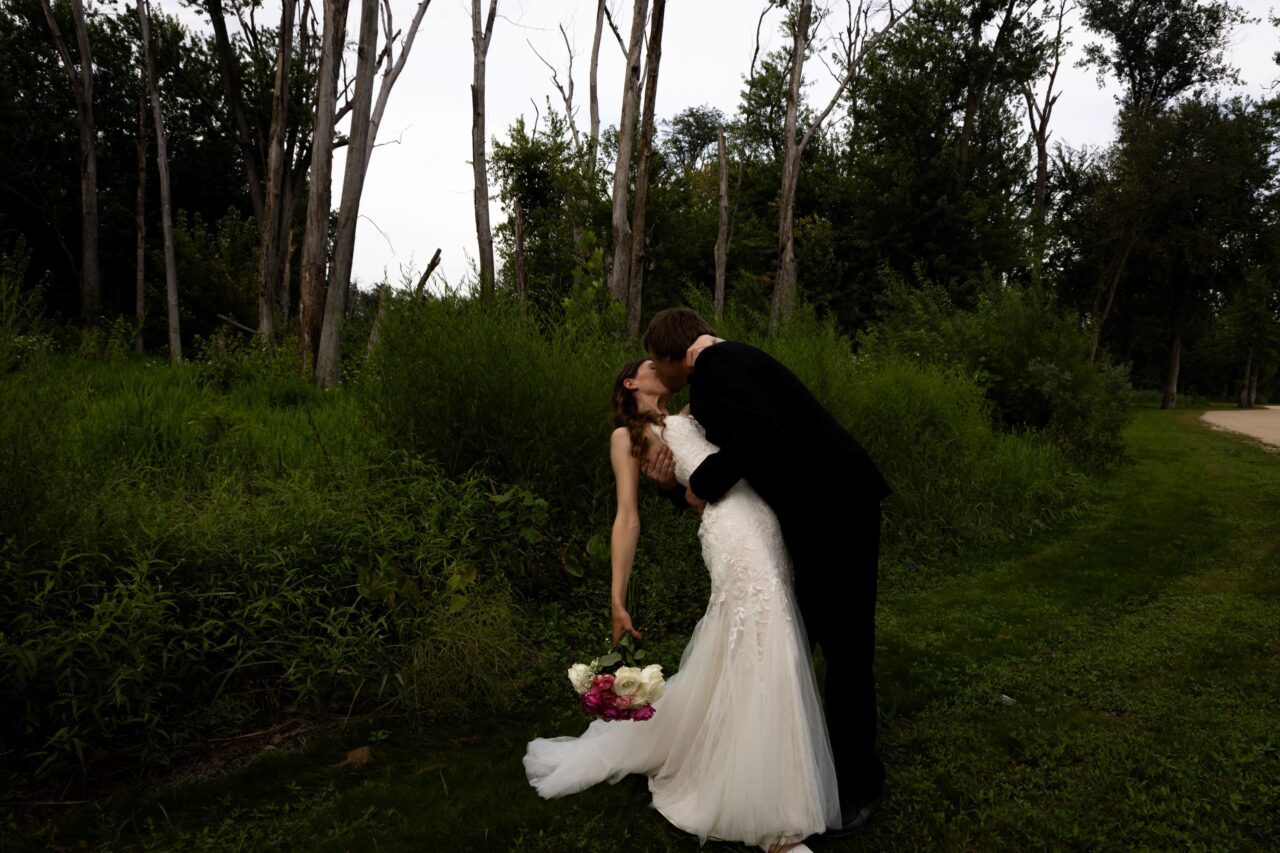 Mistakes to Avoid in Wedding Photo & Video Planning in the Quad Cities