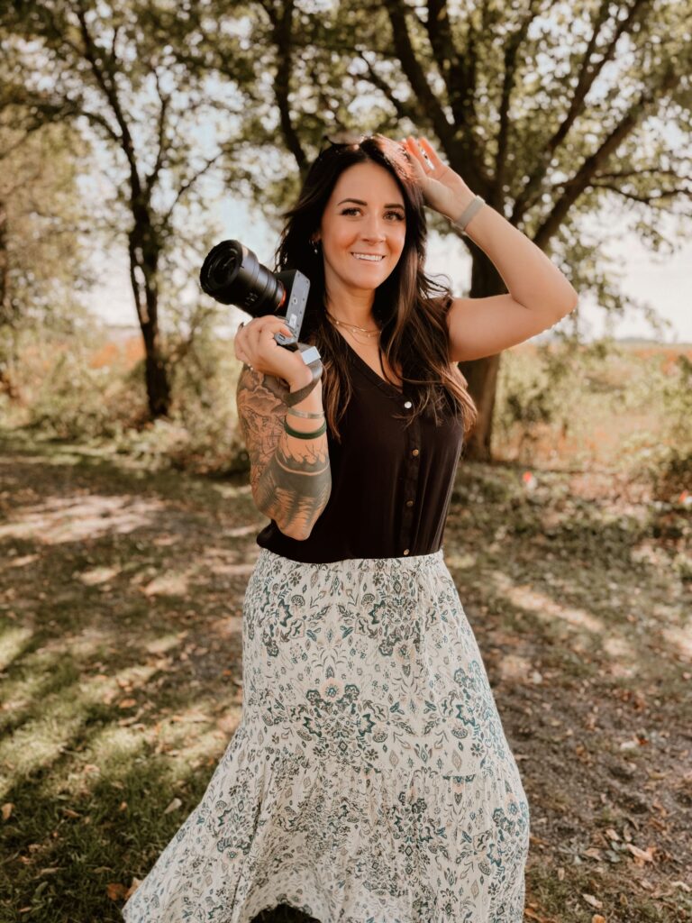 Haley Quad Cities Wedding Photographer Complete Weddings + Events