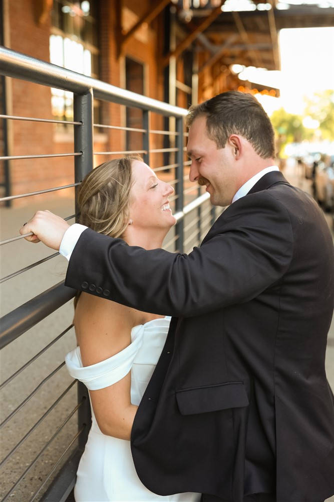 quad cities wedding photography couple