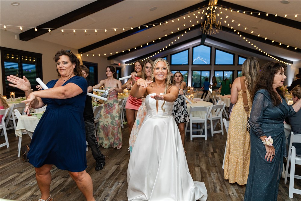 Meet Complete Connect: A New Way to Experience Your Wedding