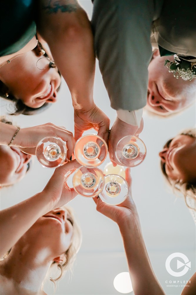 How to Find the Perfect Wedding Photographer in the Quad Cities