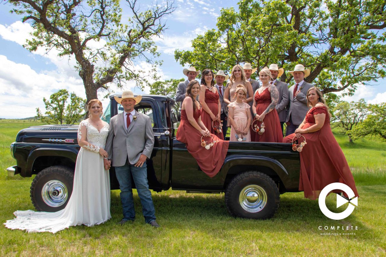how to combat rising wedding costs