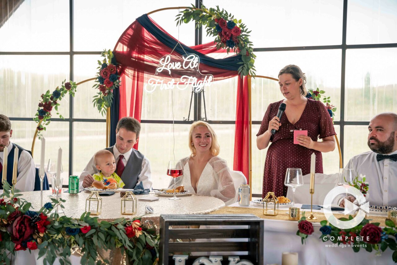 Planning a Wedding Reception: Order of Events - toast