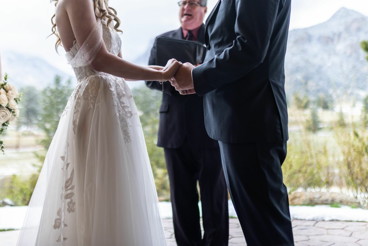 moment of silence during wedding
