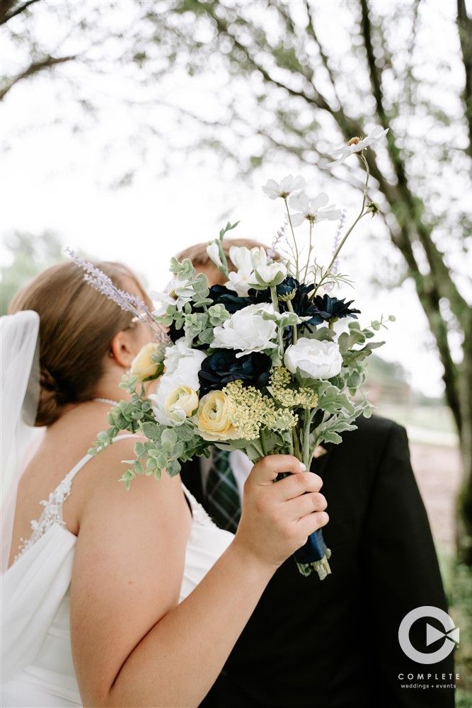 couple wedding photos