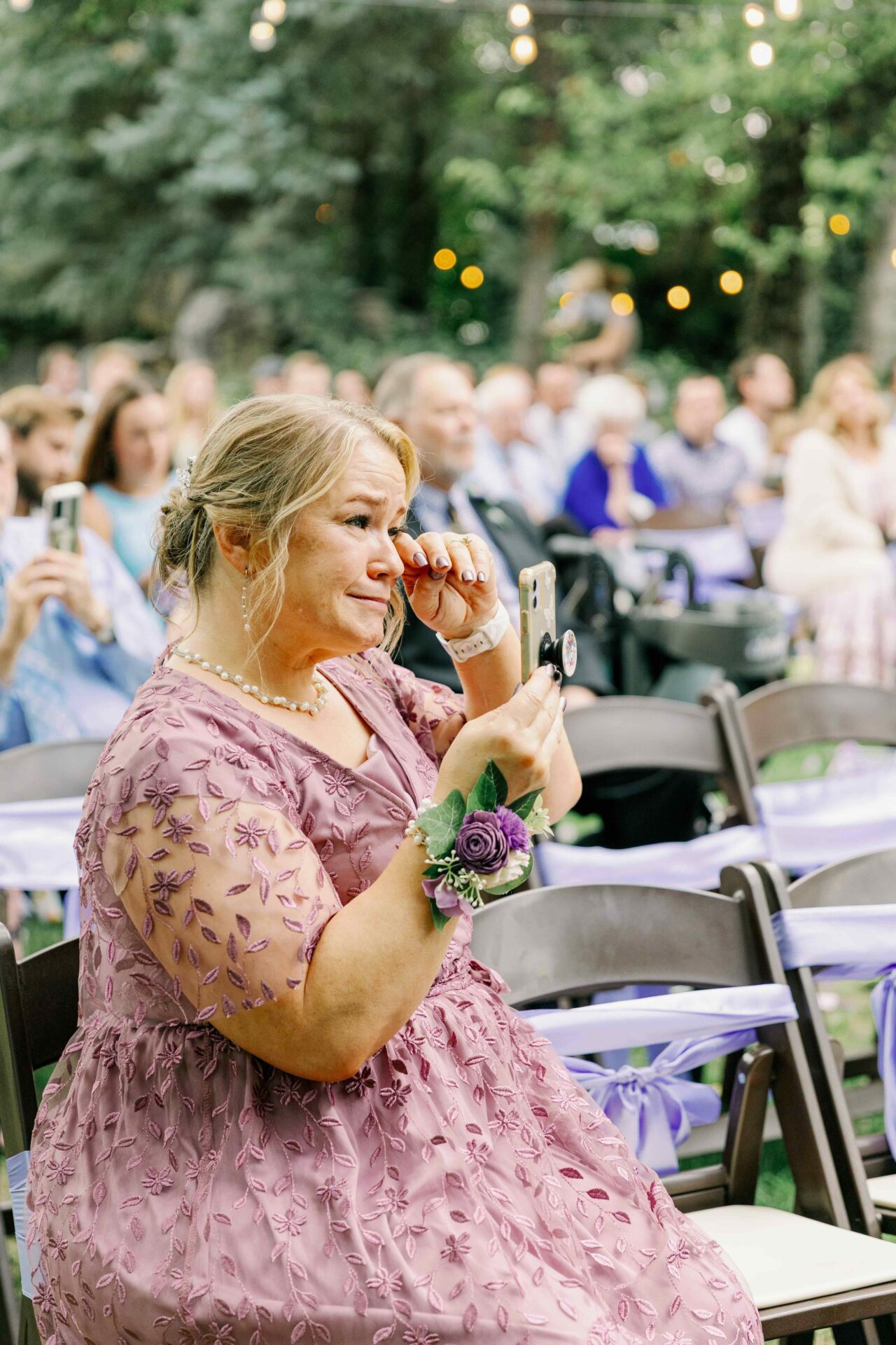 Utah wedding mom