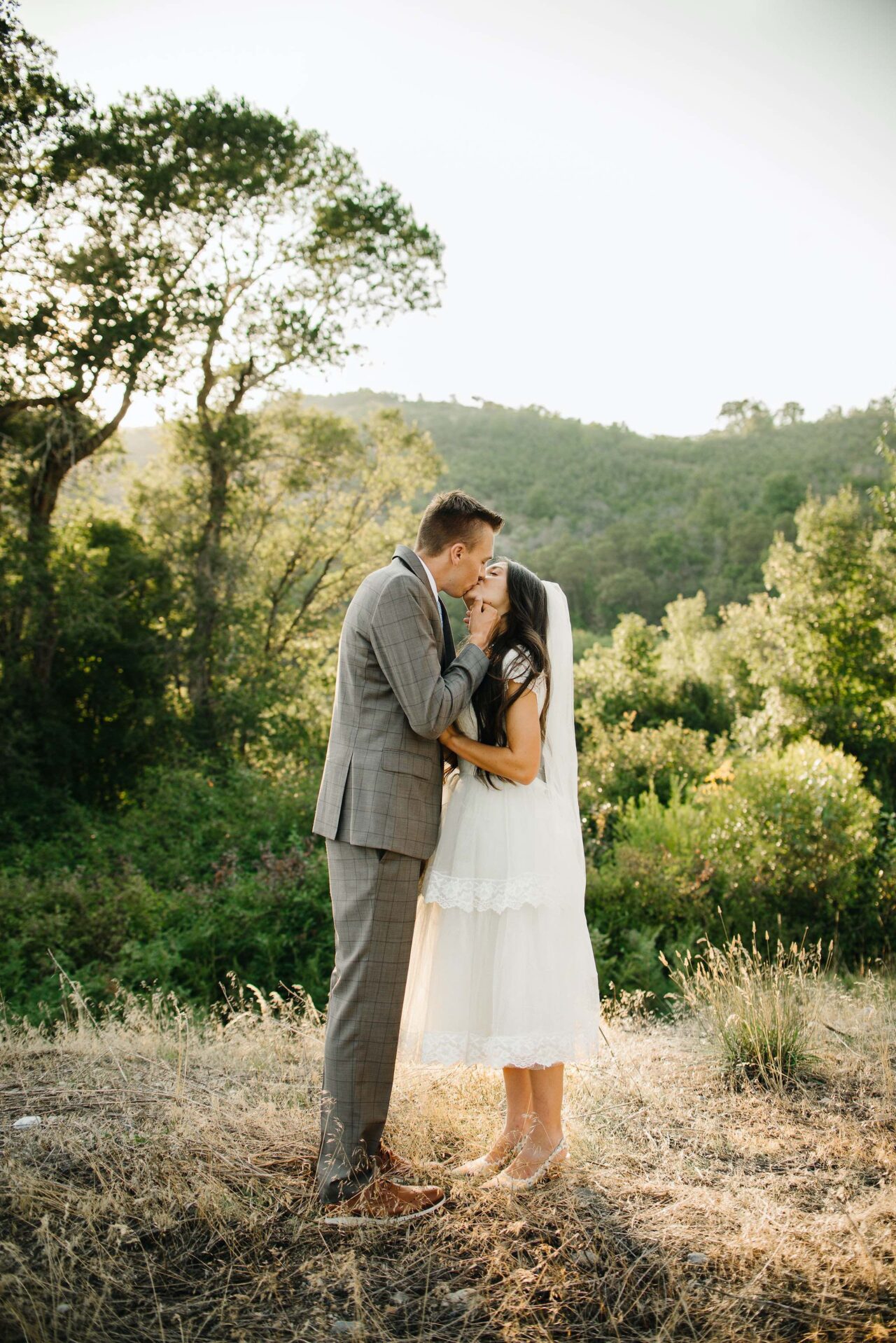 Sunlit utah wedding
