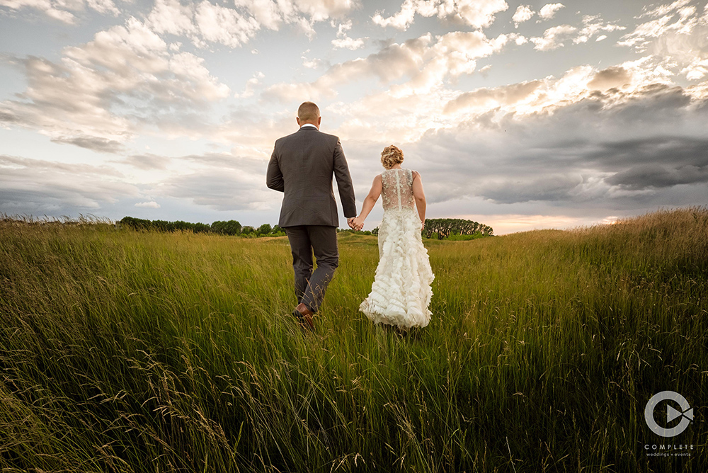 open sky wedding photo scenery