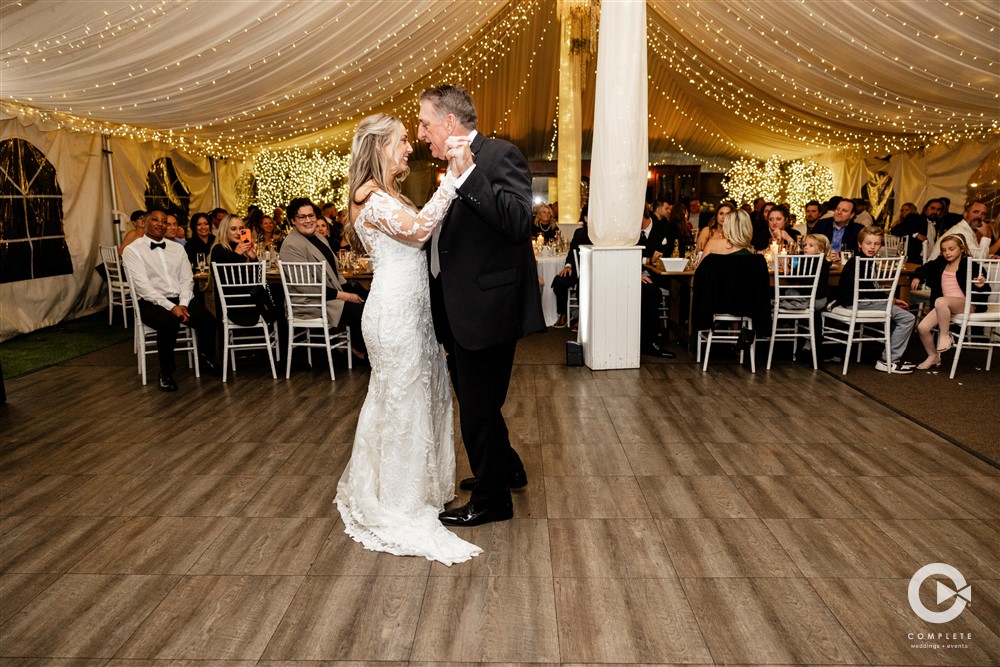 father and daughter wedding dance