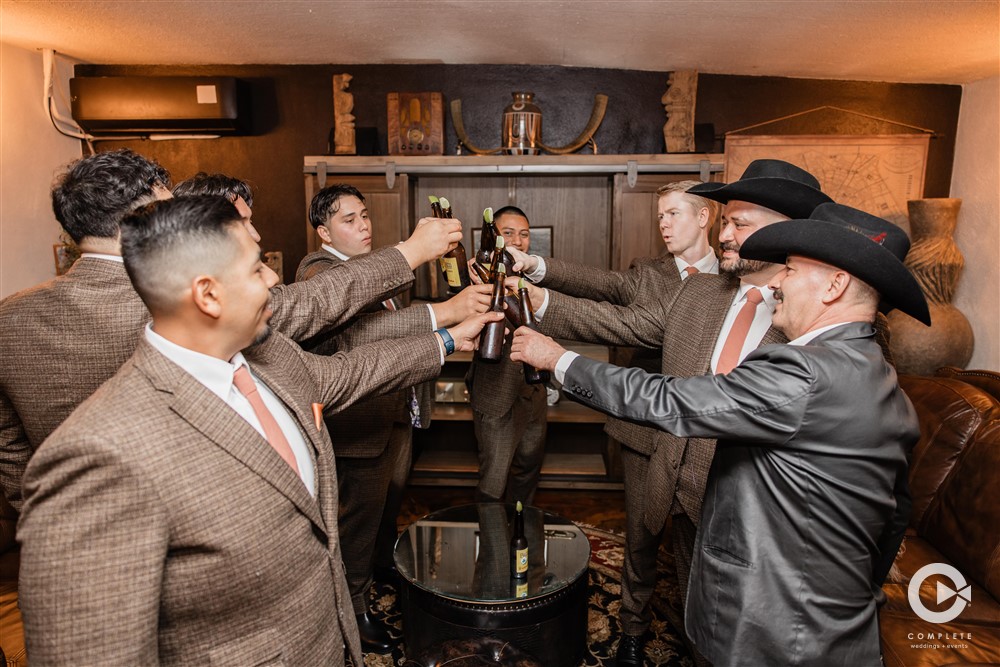 Groomsmen getting ready