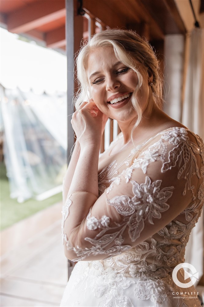 bride getting ready